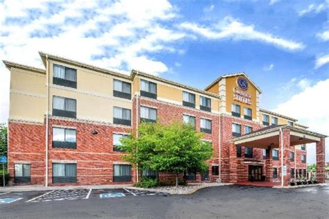 Book the Best CHEAP Hotels in Highlands Ranch, Denver.
